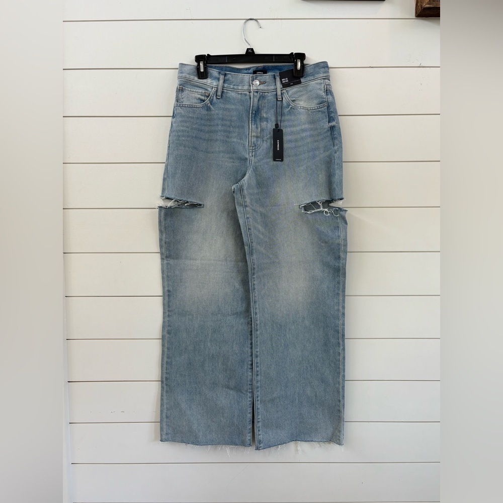 Express Women's Relaxed Light Blue Jeans